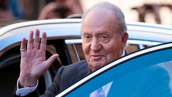 Бывший испанский король Хуан Карлос объявляет о своем уходе